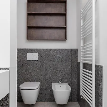 Appartement Capo Di Lucca White By Wonderful Italy